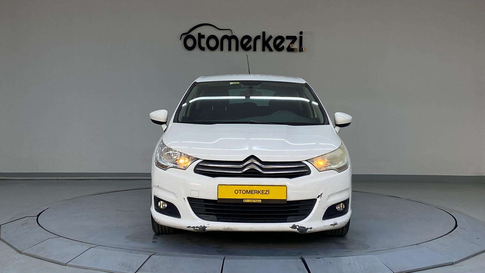 CITROEN C4 4